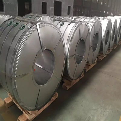 Büyük Spangle Galvanizli Demir Bobin 3-8 Ton Ağırlık